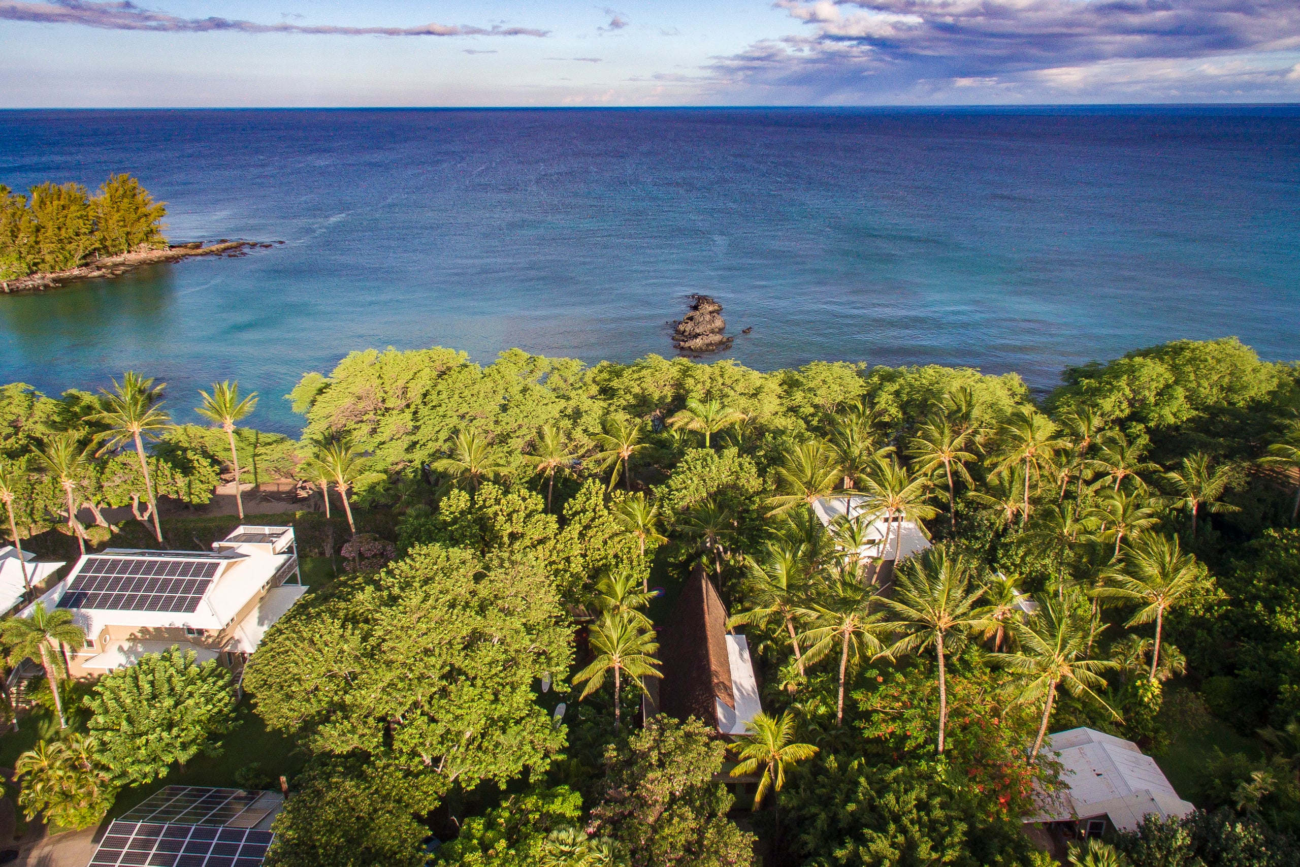 Home in Waimea · ★5.0 · 4 bedrooms · 8 beds · 4.5 baths - Image 46