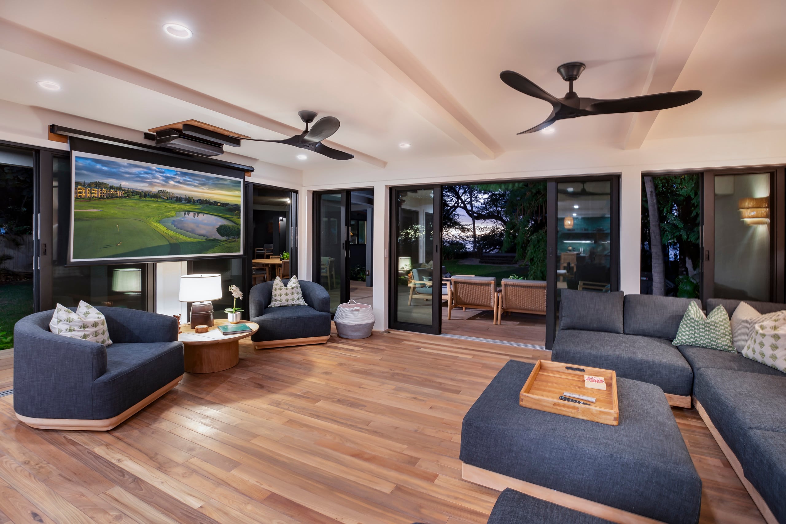 Home in Waimea · ★5.0 · 4 bedrooms · 8 beds · 4.5 baths - Image 12