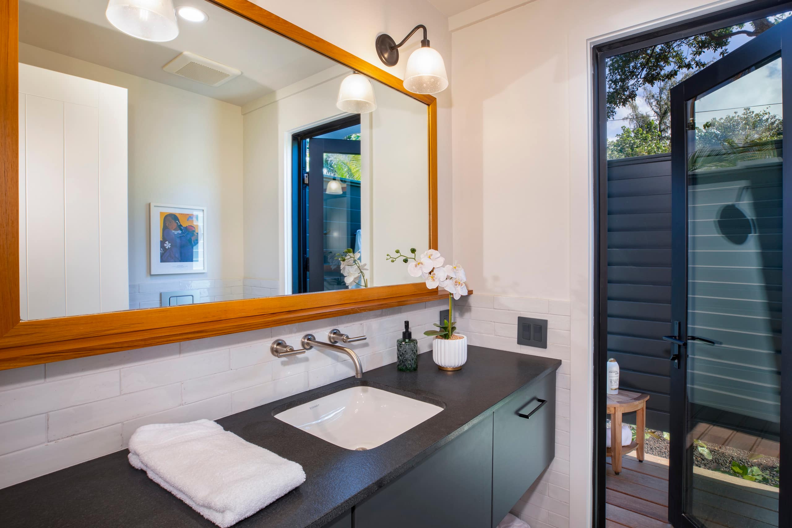 Home in Waimea · ★5.0 · 4 bedrooms · 8 beds · 4.5 baths - Image 33