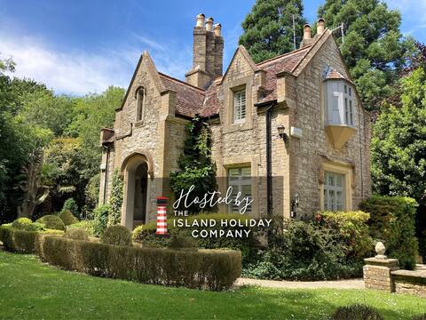 Middle Lodge-Appley Beachfront in Ryde