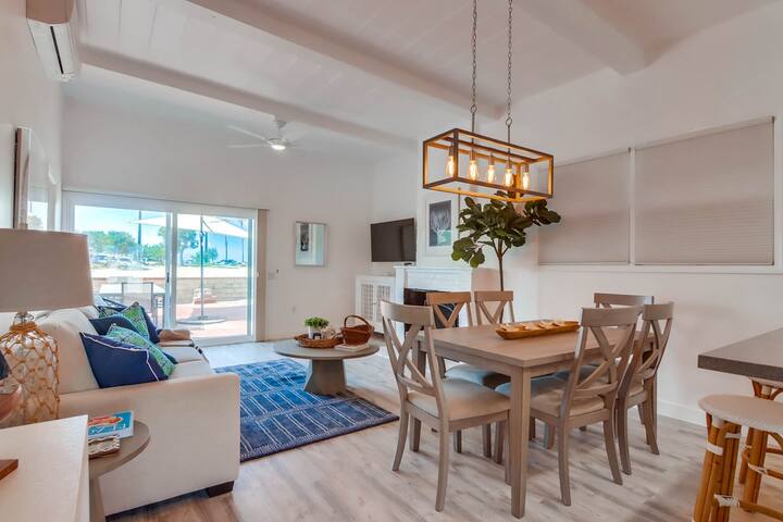 Ocean Front * 2 Levels * 2 Water View Patios * AC gallery image 3