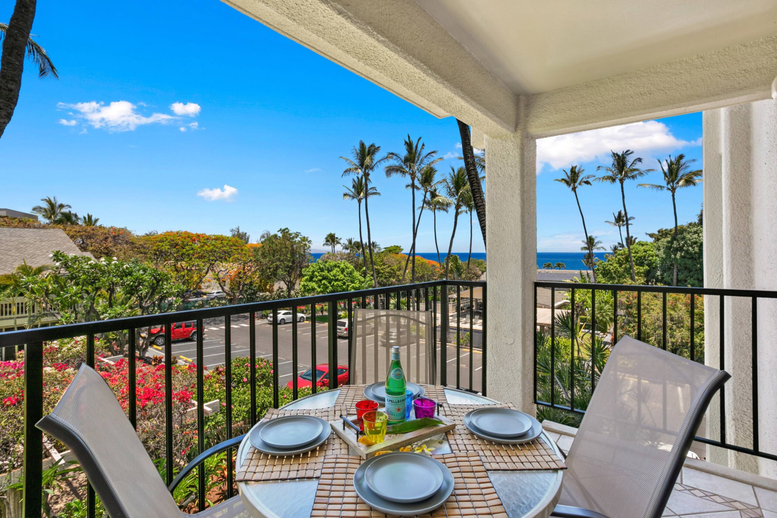 Condo in Kihei · ★4.76 · 2 bedrooms · 3 beds · 2 private baths - Image 4