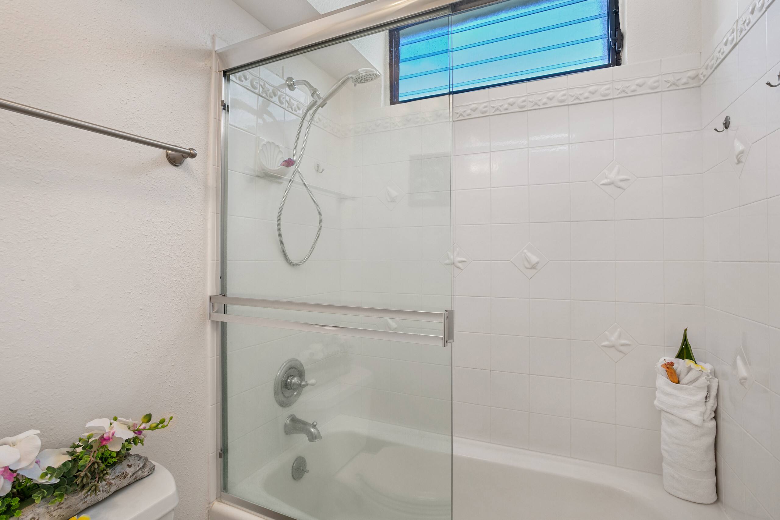 Condo in Kihei · ★4.76 · 2 bedrooms · 3 beds · 2 private baths - Image 21
