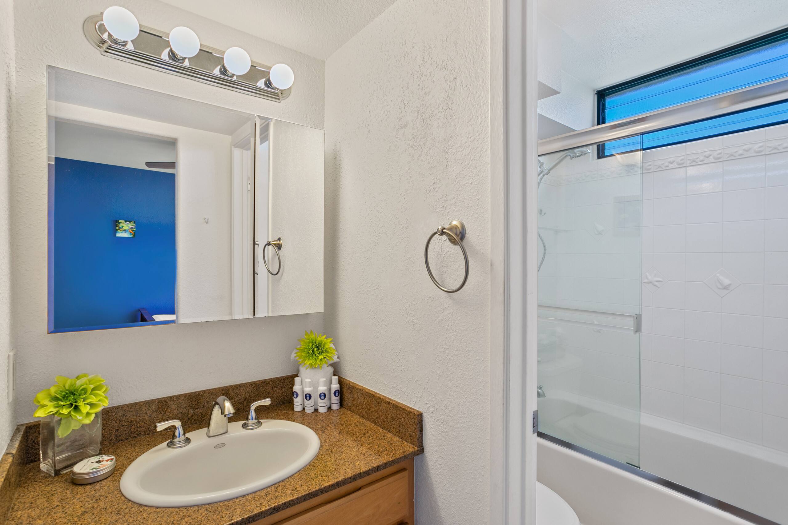 Condo in Kihei · ★4.76 · 2 bedrooms · 3 beds · 2 private baths - Image 20