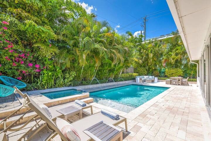 Heated Pool HotTub Managed by BNR Vacation Rentals gallery image 5