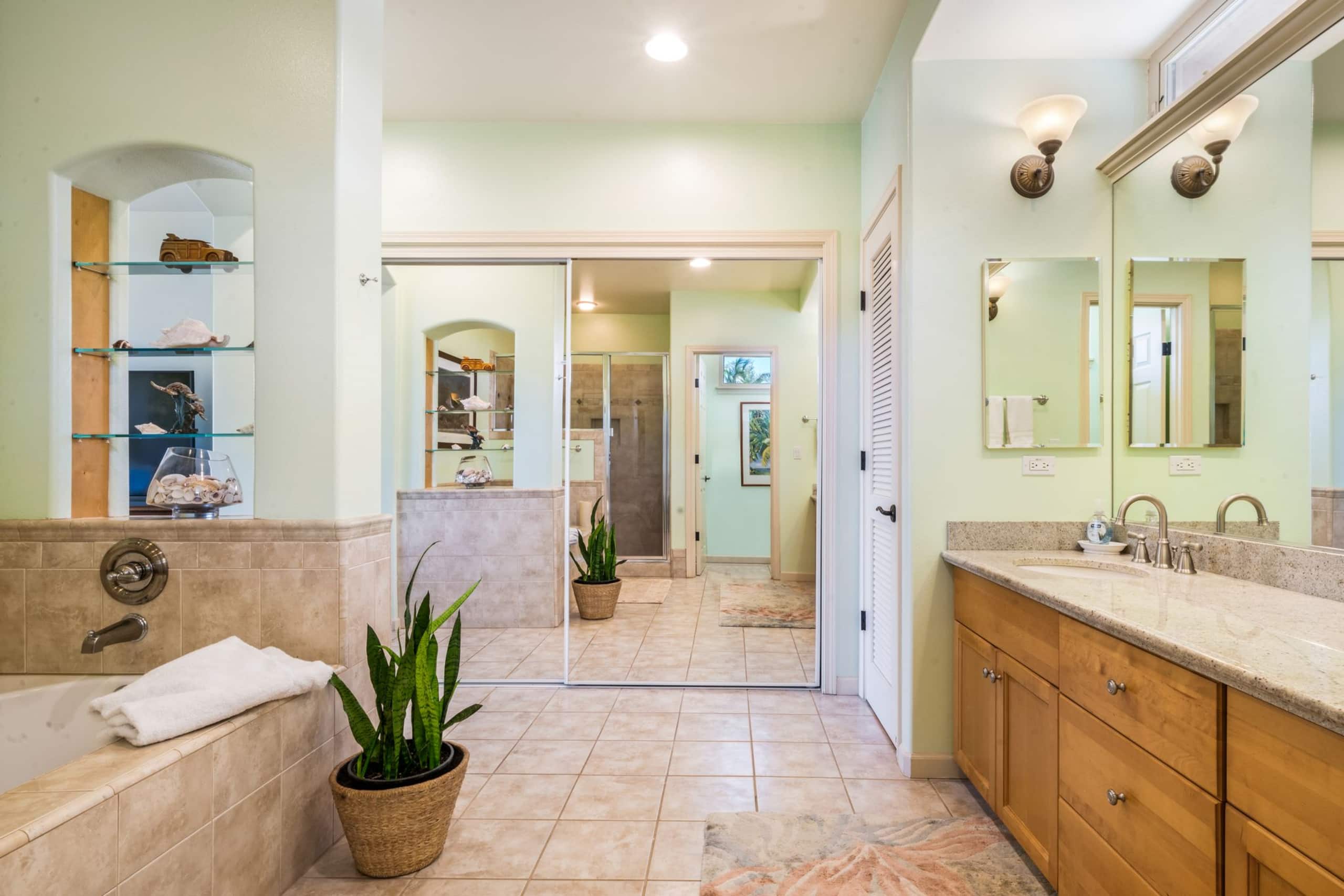 Condo in Waimea · ★4.81 · 2 bedrooms · 4 beds · 2 baths - Image 27