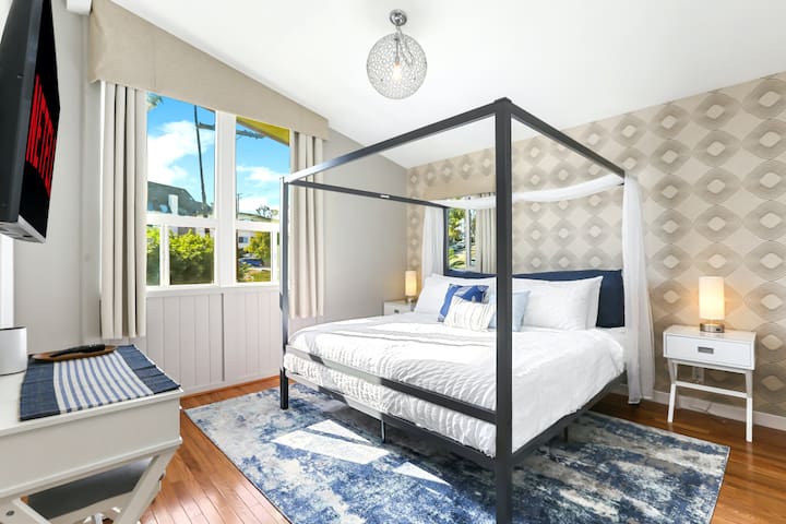 Modern Beach House * Hot Tub * BBQ