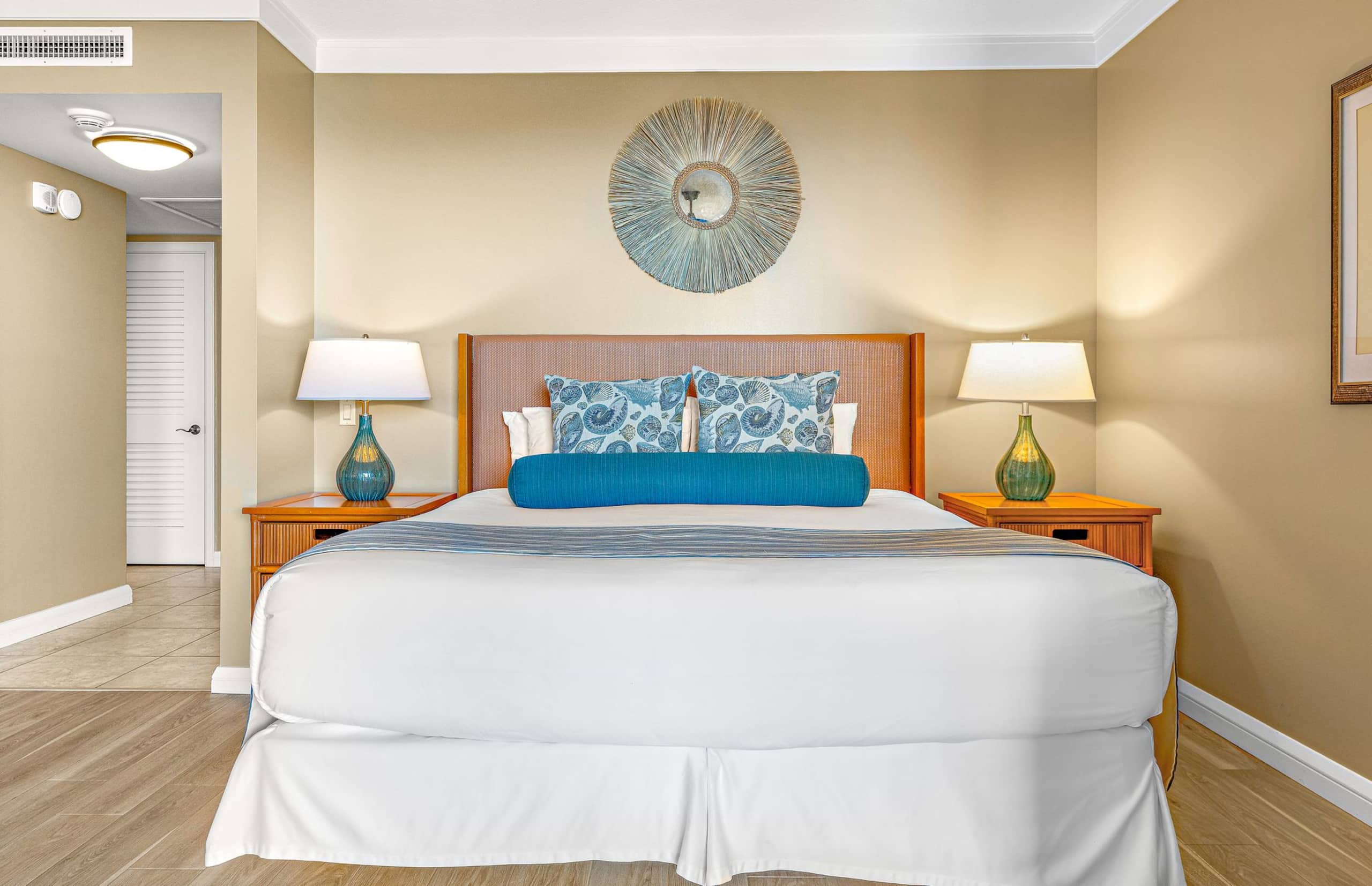 Condo in Lahaina · ★4.7 · Studio · 3 beds · 1 bath - Image 21