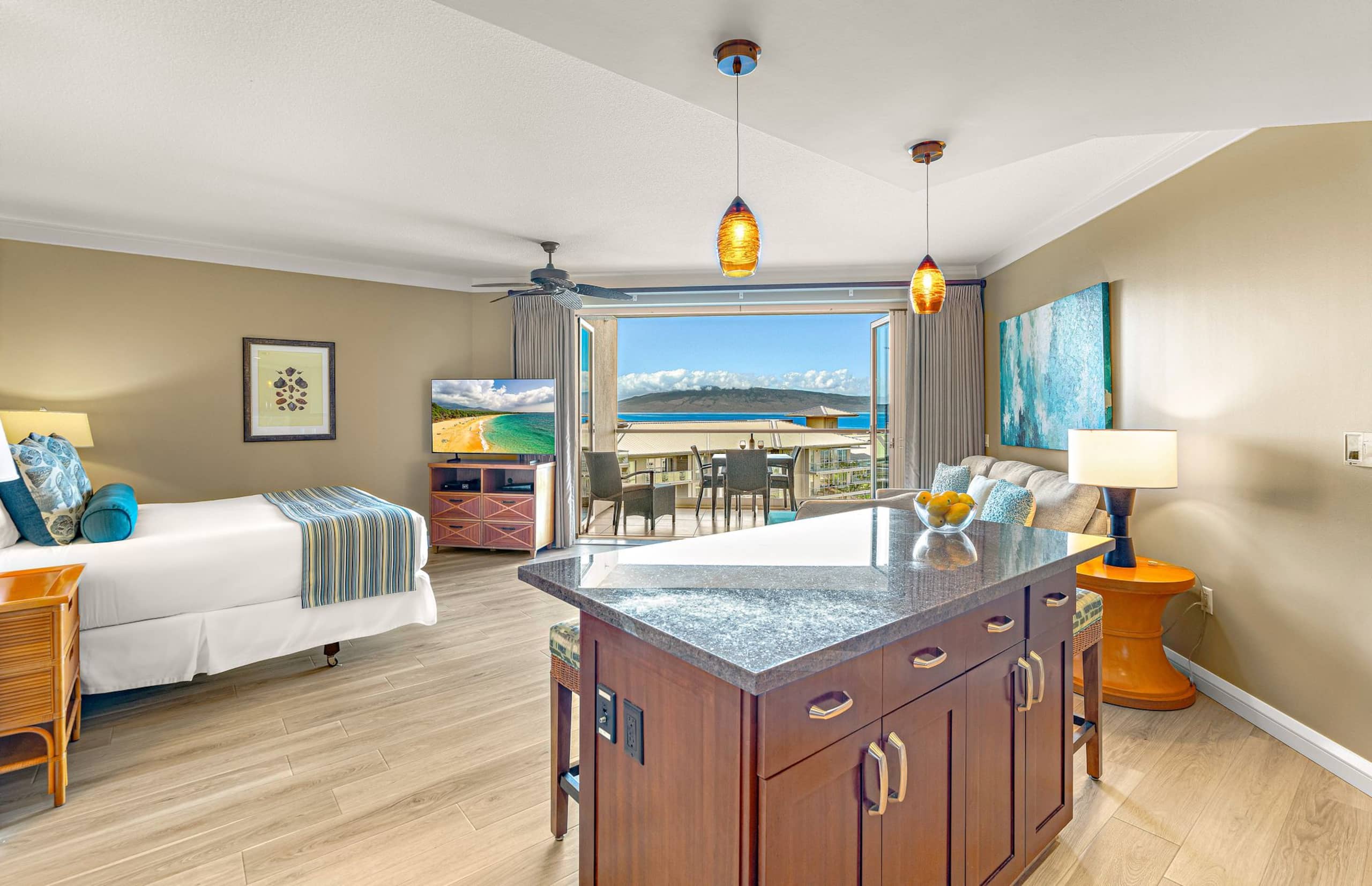 Condo in Lahaina · ★4.7 · Studio · 3 beds · 1 bath - Image 7