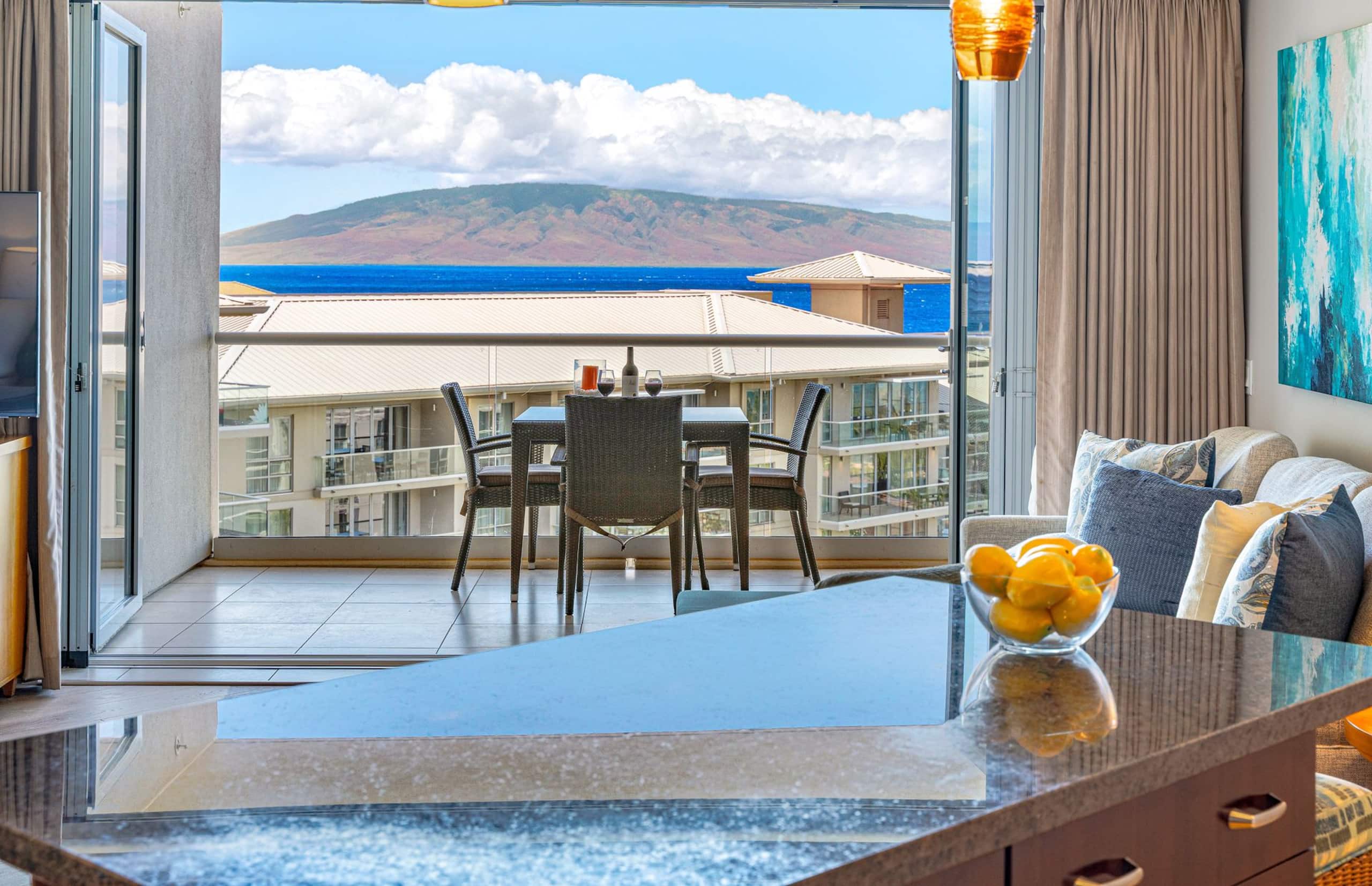 Condo in Lahaina · ★4.7 · Studio · 3 beds · 1 bath - Image 11