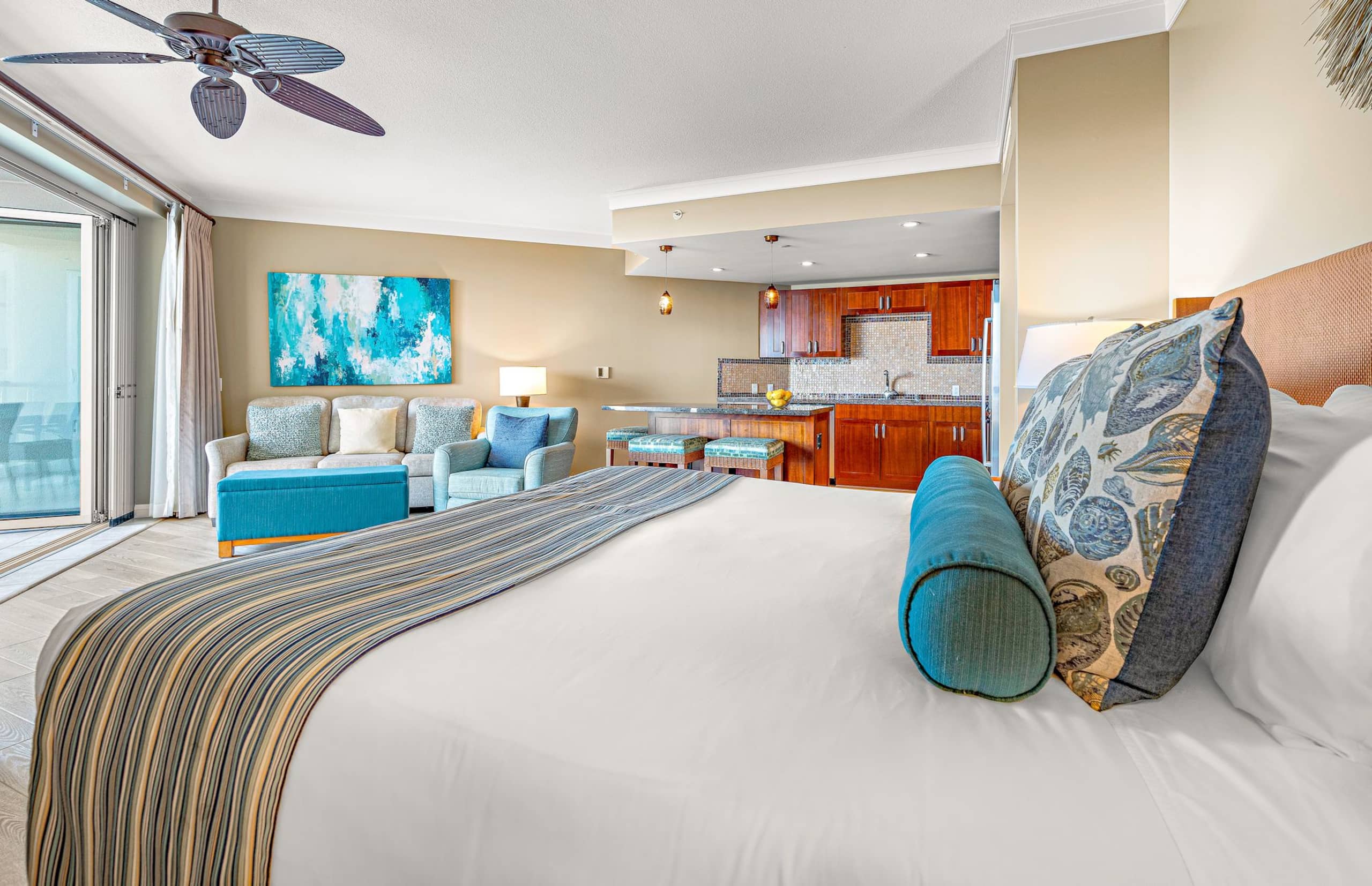 Condo in Lahaina · ★4.7 · Studio · 3 beds · 1 bath - Image 20