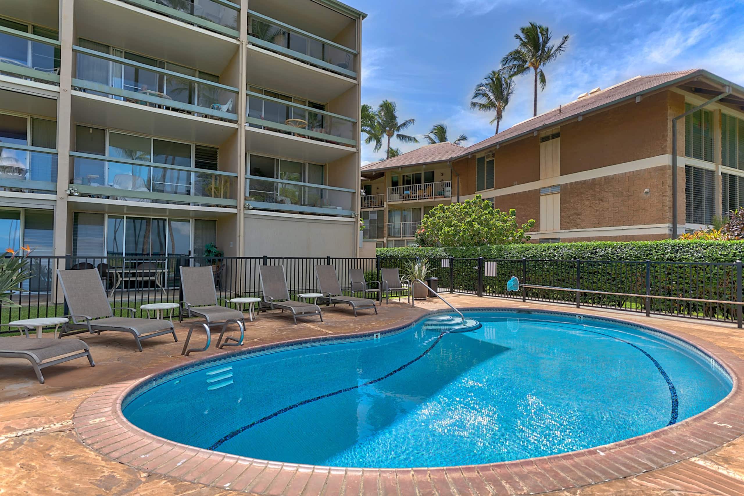Condo in Kihei · ★5.0 · 1 bedroom · 2 beds · 1 private bath - Image 18