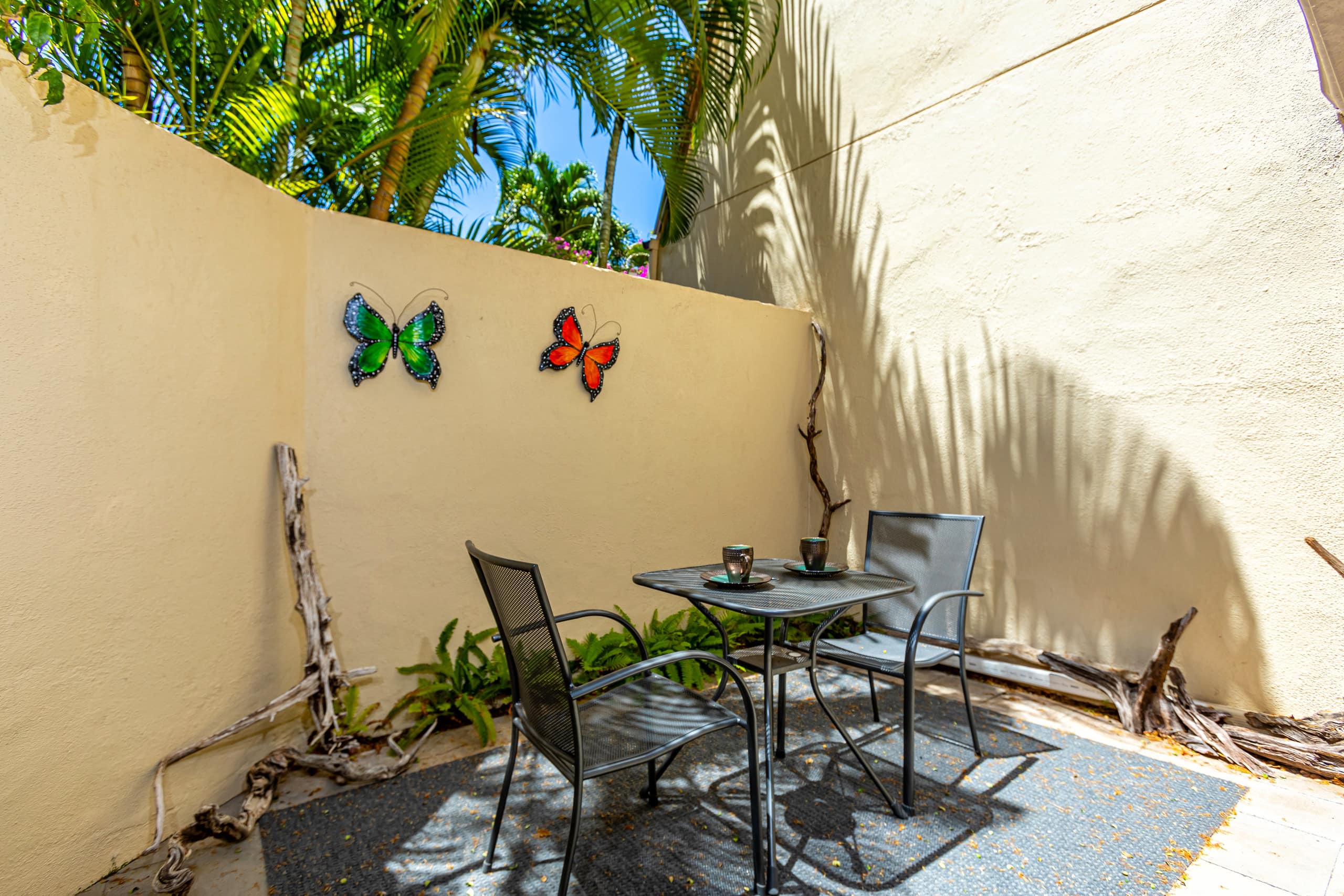 Condo in Kihei · ★4.91 · 1 bedroom · 2 beds · 2 private baths - Image 23