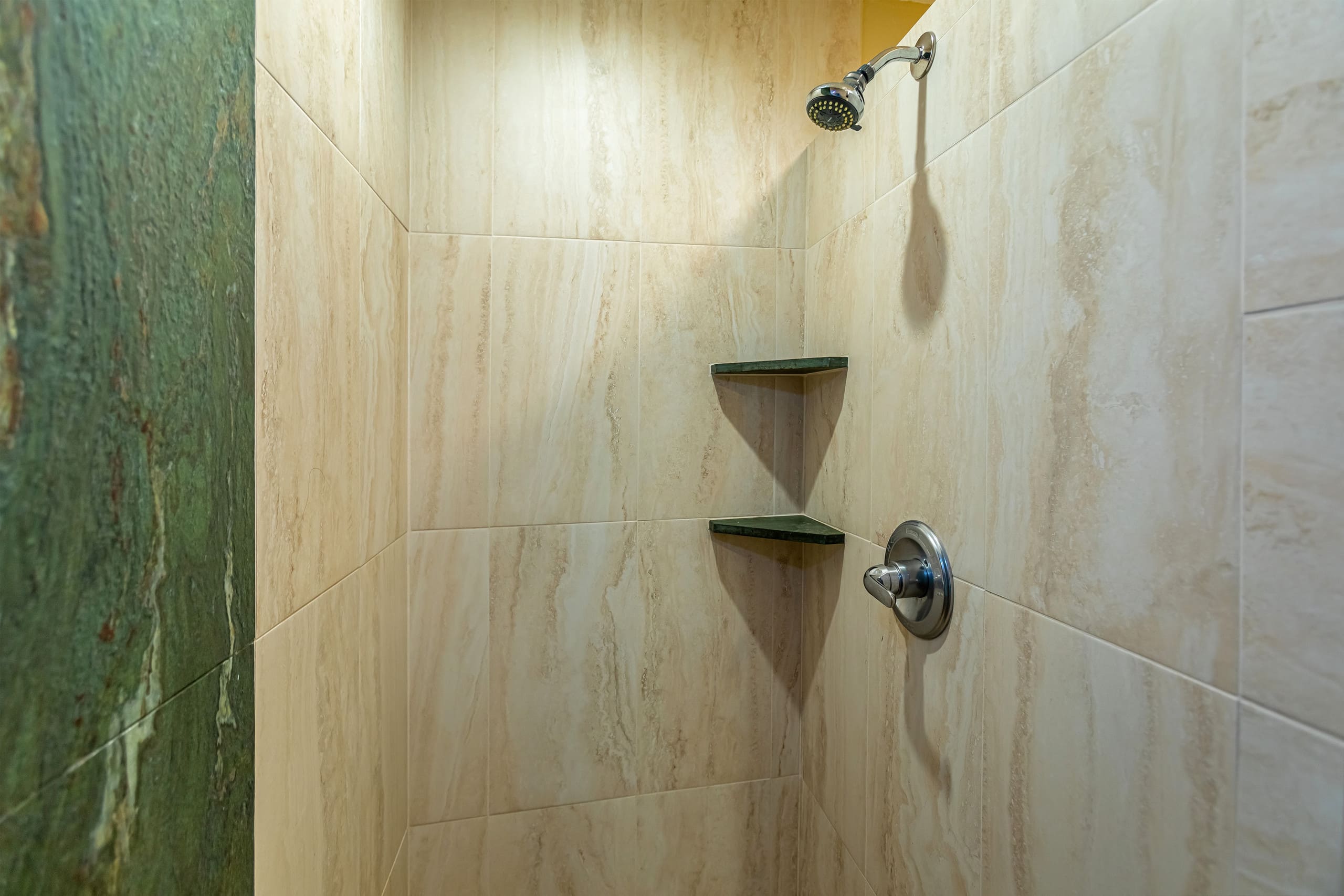 Condo in Kihei · ★4.91 · 1 bedroom · 2 beds · 2 private baths - Image 18