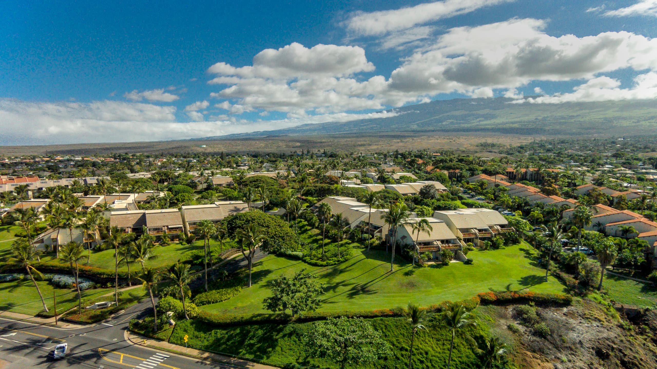 Condo in Kihei · ★4.91 · 1 bedroom · 2 beds · 2 private baths - Image 36
