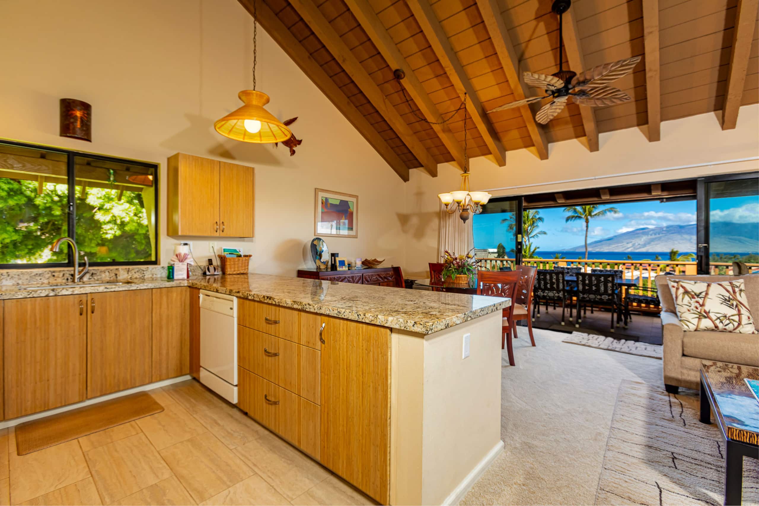 Condo in Kihei · ★4.8 · 2 bedrooms · 3 beds · 2 private baths - Image 6