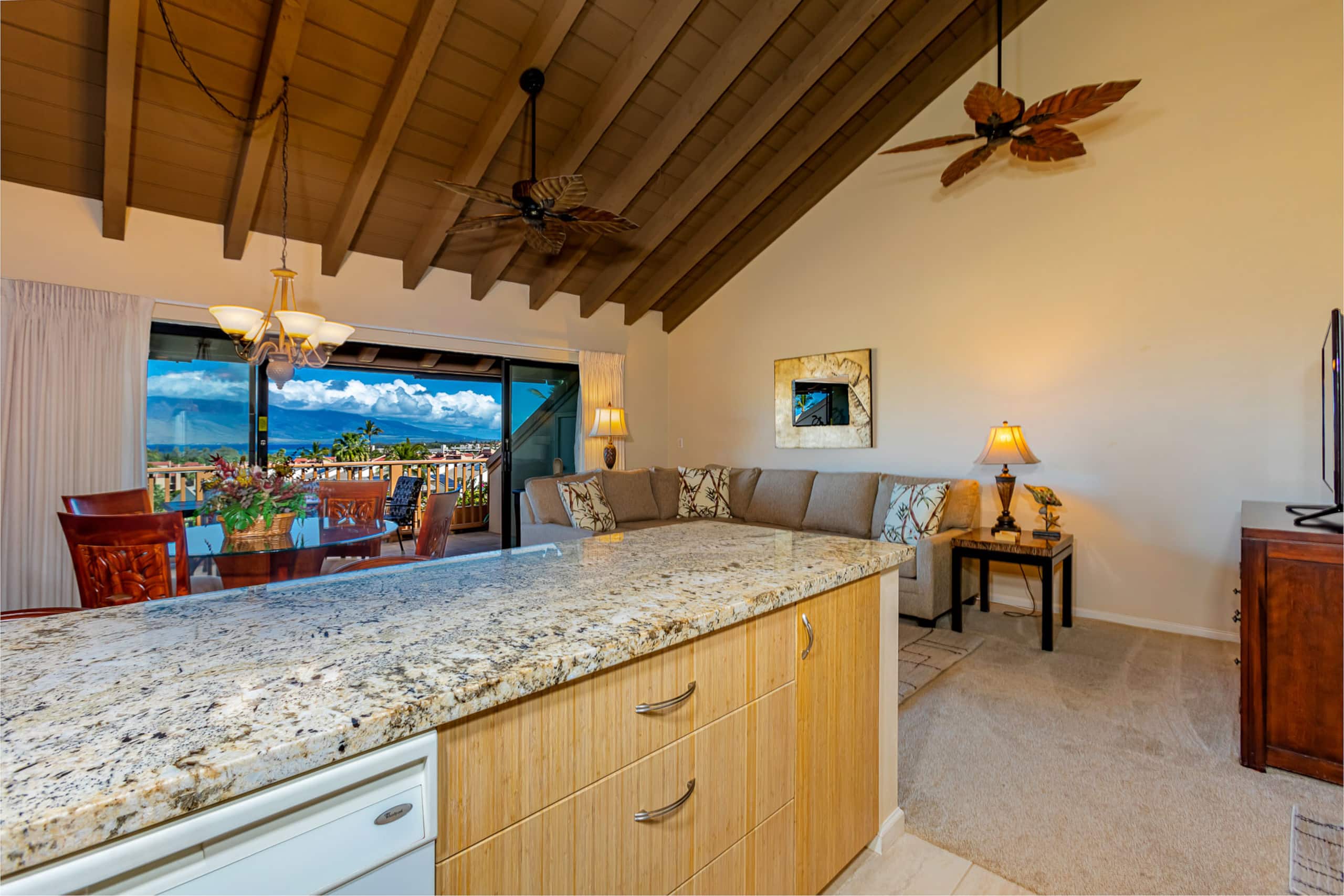 Condo in Kihei · ★4.8 · 2 bedrooms · 3 beds · 2 private baths - Image 4