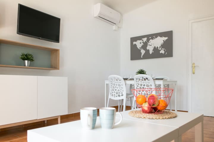 RVApartaments Benelux managed Airbnb listing 3