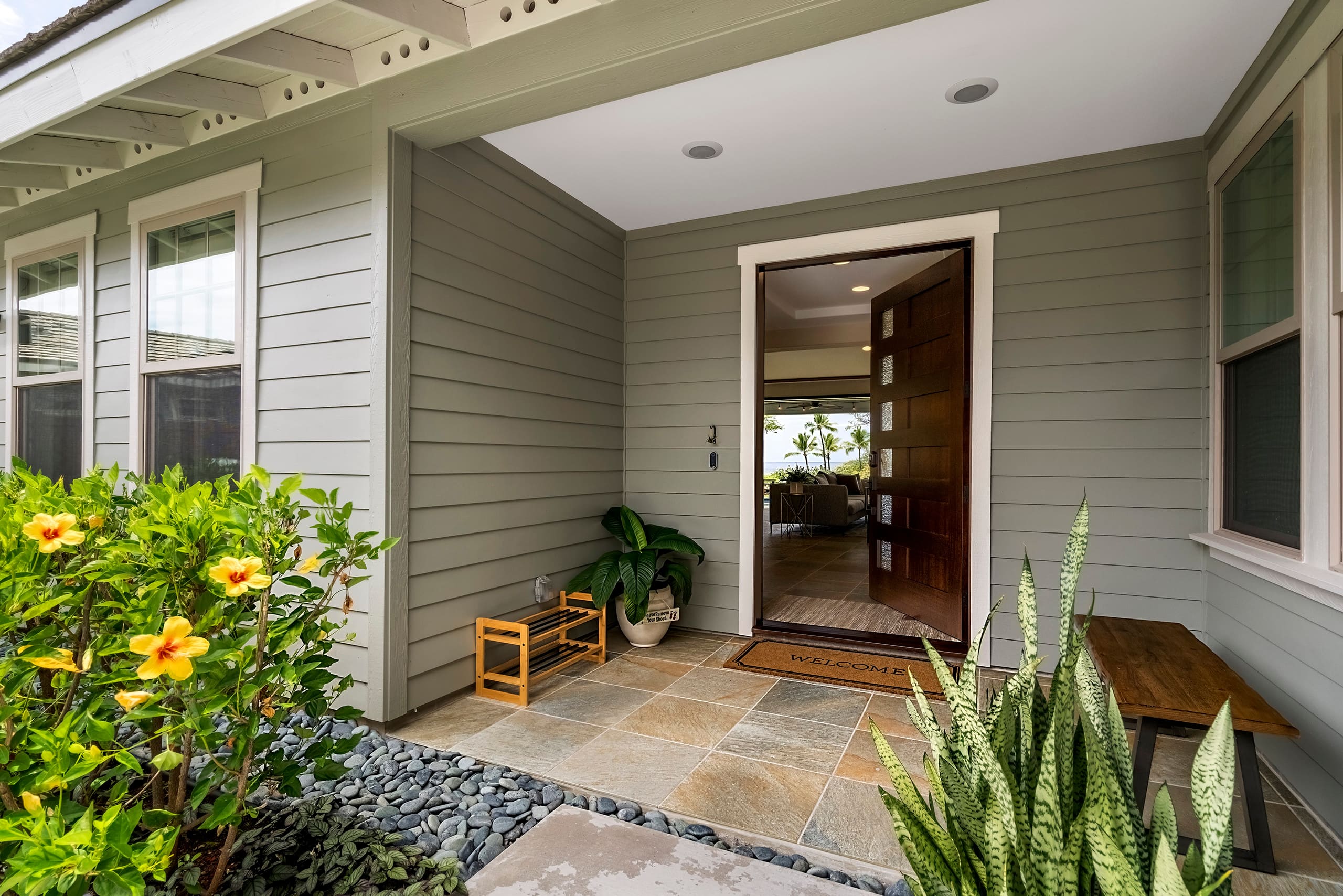 Home in Kailua-Kona · ★4.98 · 3 bedrooms · 4 beds · 3.5 baths - Image 39