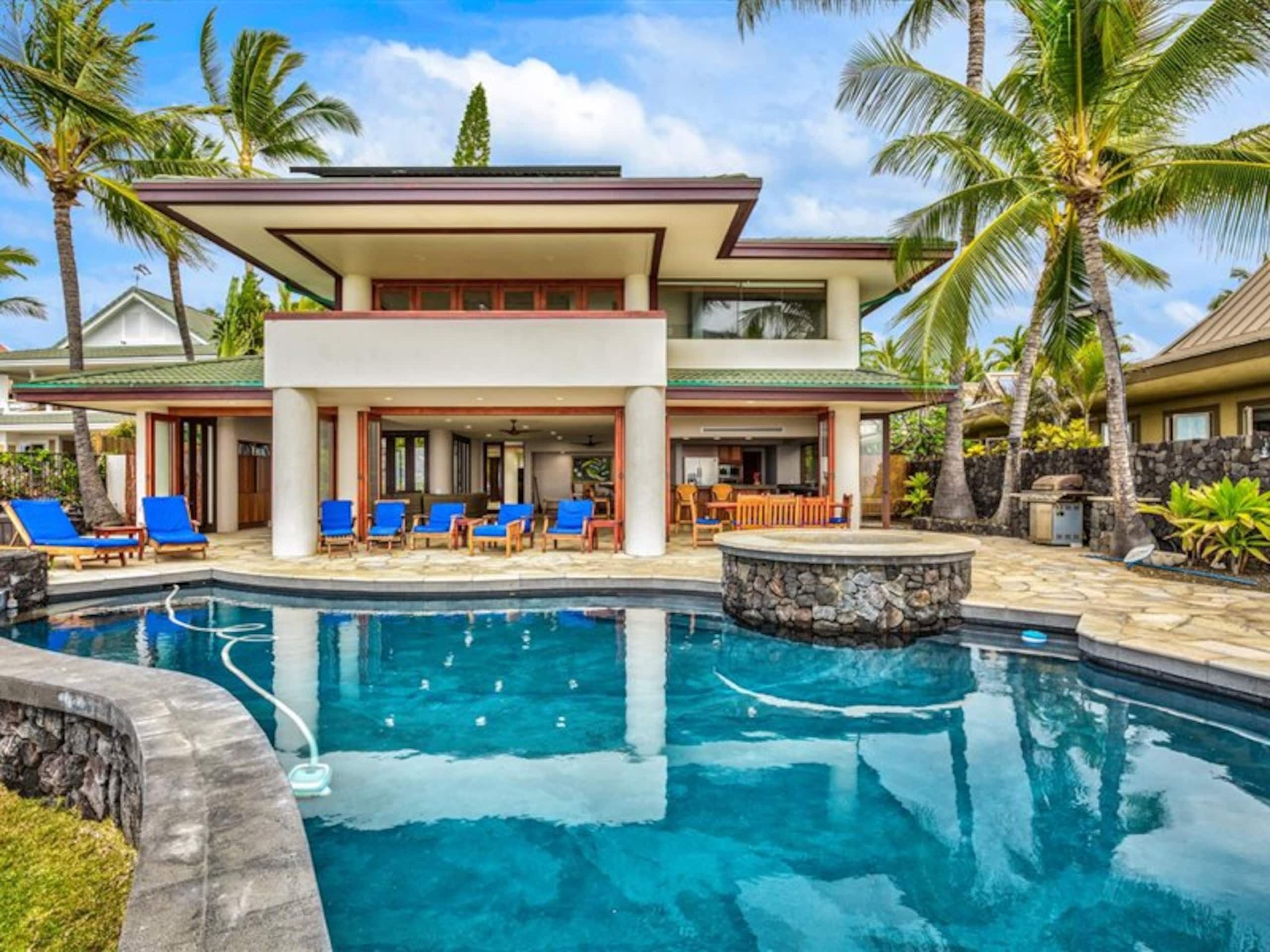 Home in Kailua-Kona · ★4.68 · 3 bedrooms · 6 beds · 3.5 baths - Image 29