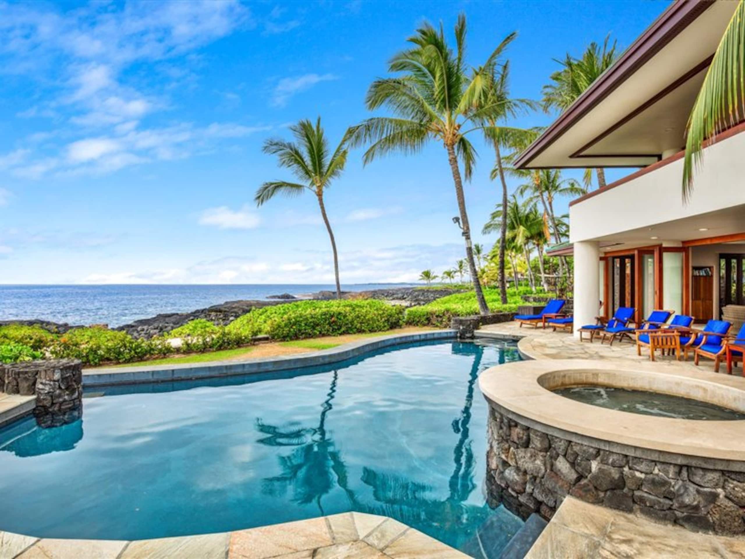 Home in Kailua-Kona · ★4.68 · 3 bedrooms · 6 beds · 3.5 baths - Image 41
