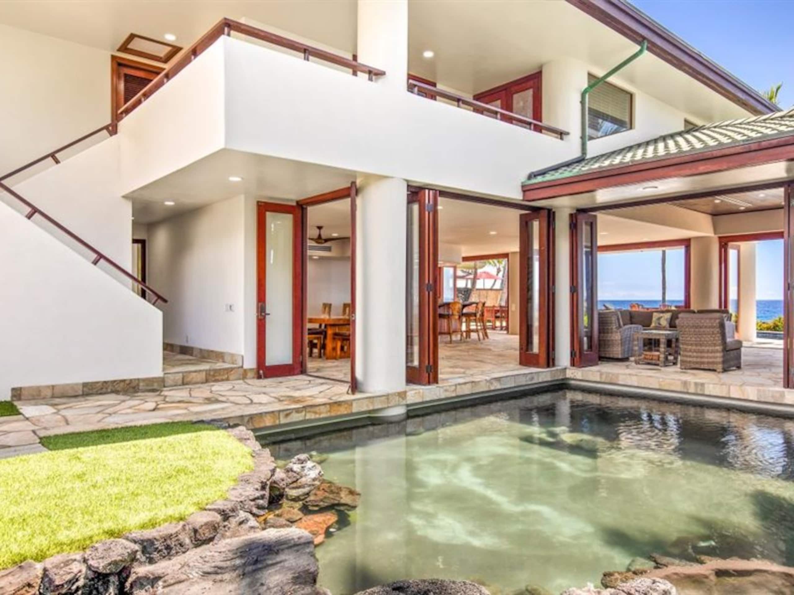 Home in Kailua-Kona · ★4.68 · 3 bedrooms · 6 beds · 3.5 baths - Image 31