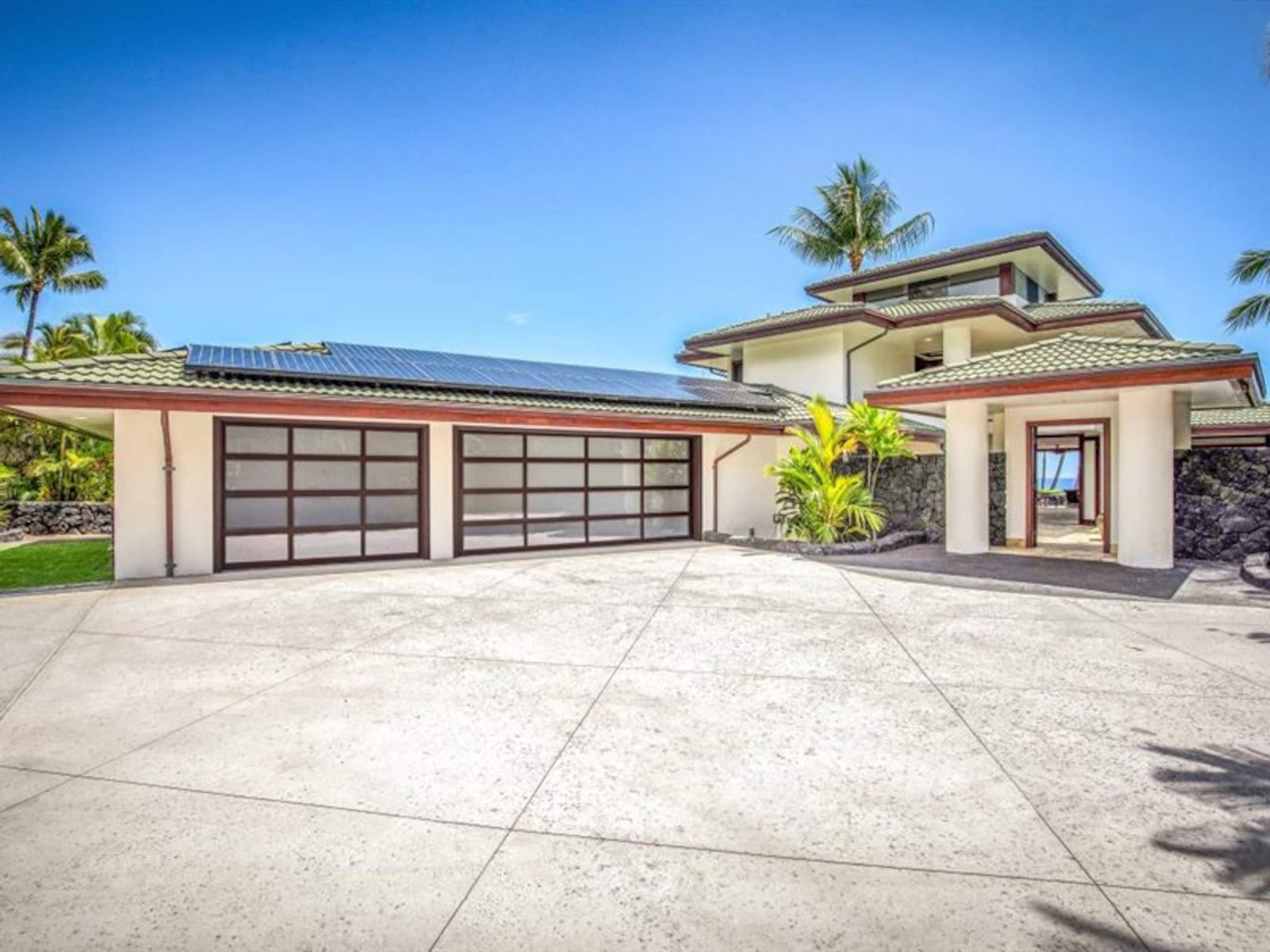 Home in Kailua-Kona · ★4.68 · 3 bedrooms · 6 beds · 3.5 baths - Image 45