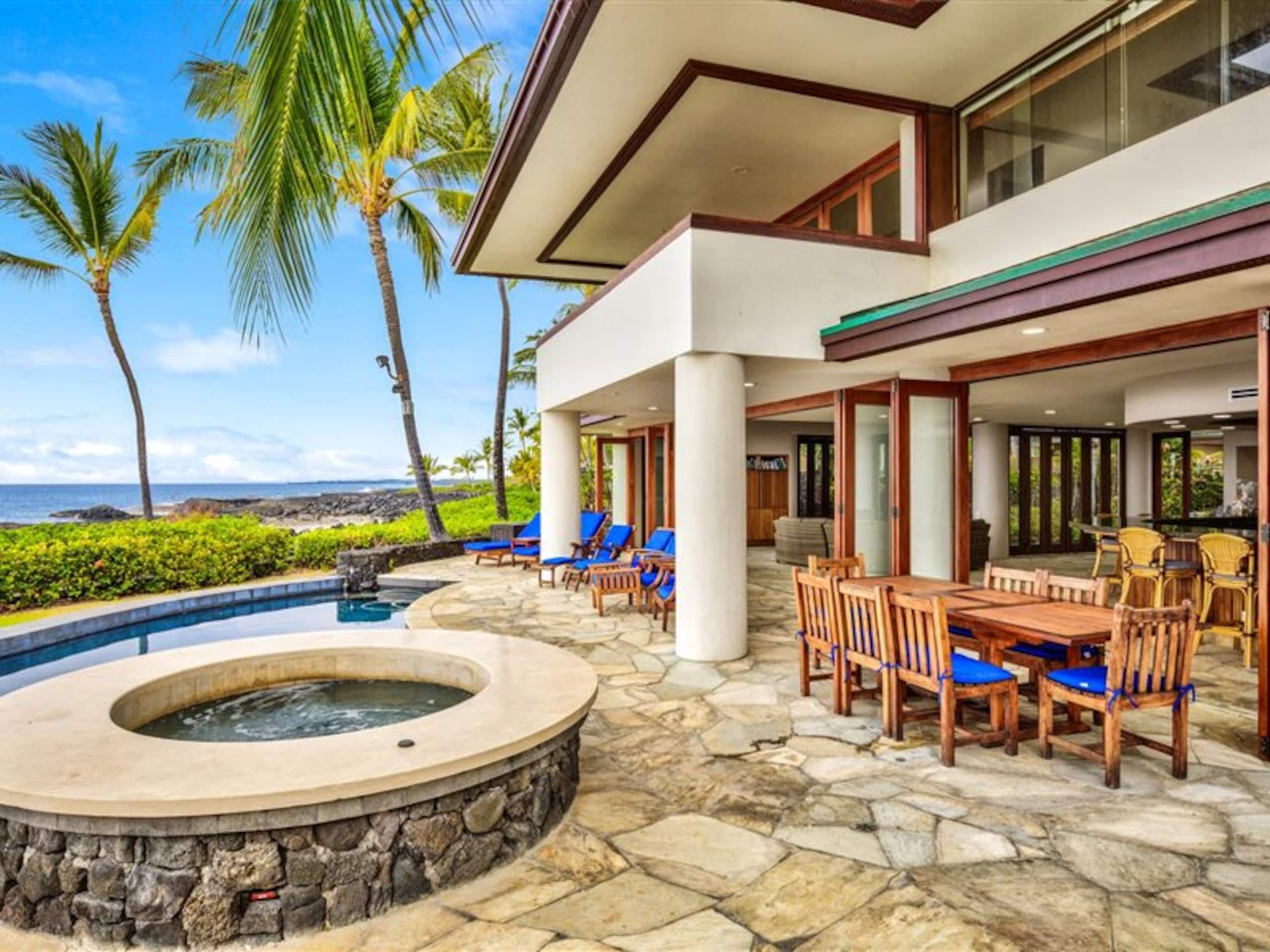 Home in Kailua-Kona · ★4.68 · 3 bedrooms · 6 beds · 3.5 baths - Image 39