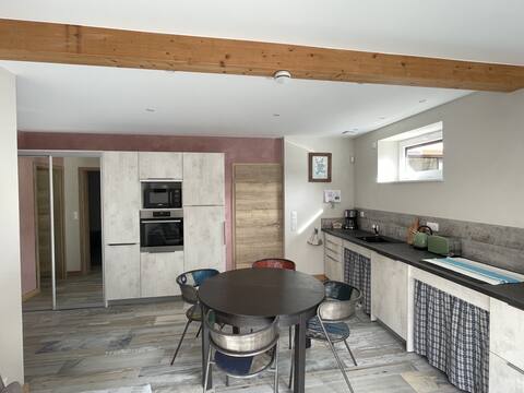 Spacious gîte, ground floor, terrace pmr access, T