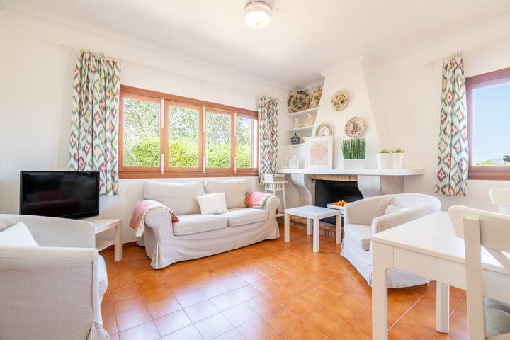 Es Viola gallery image 5