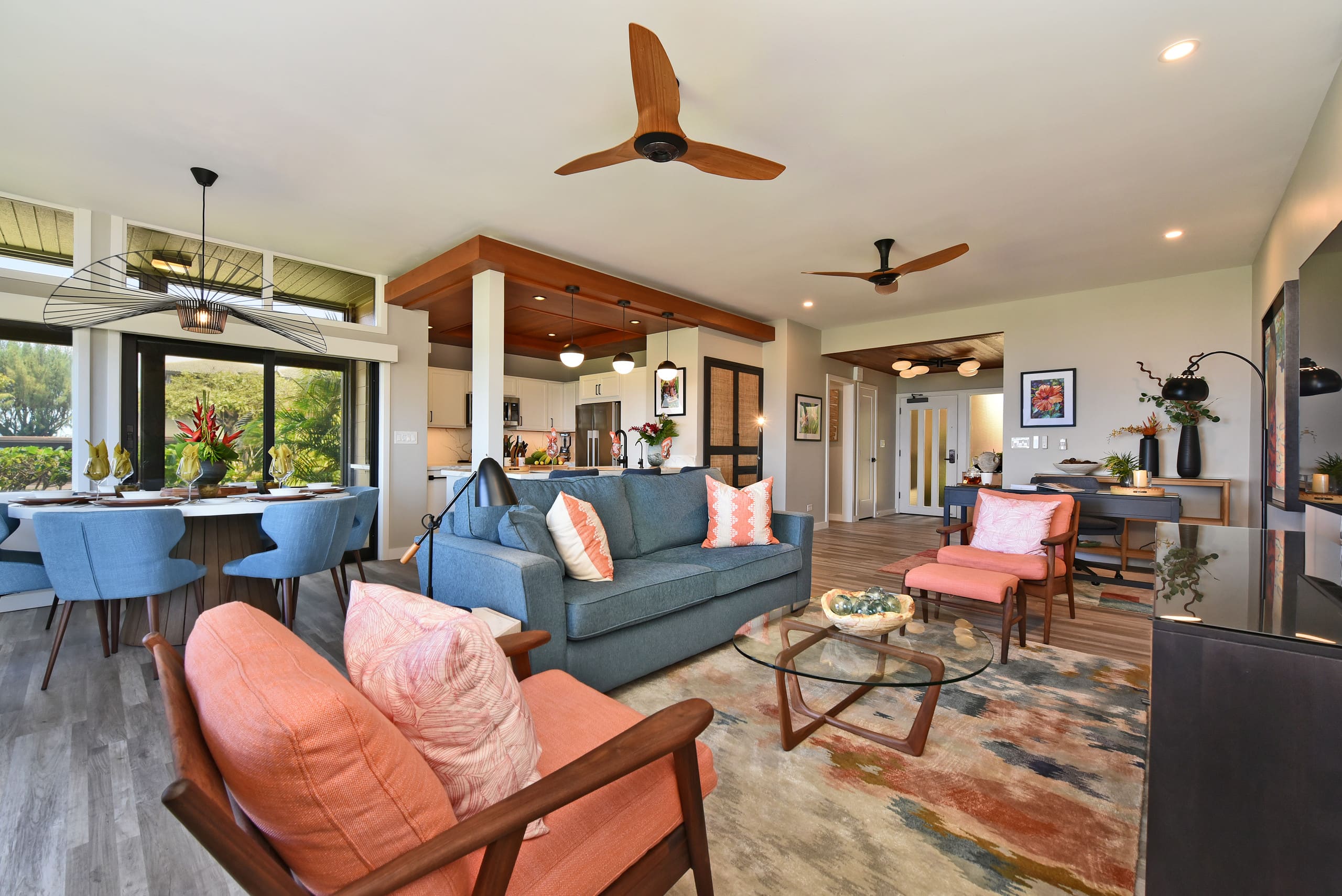 Condo in Lahaina · ★5.0 · 2 bedrooms · 4 beds · 3 baths - Image 1
