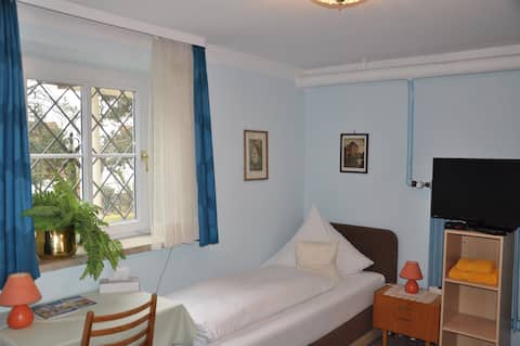 Pension Haus Gertrud (Donauwörth), Twin bedroom