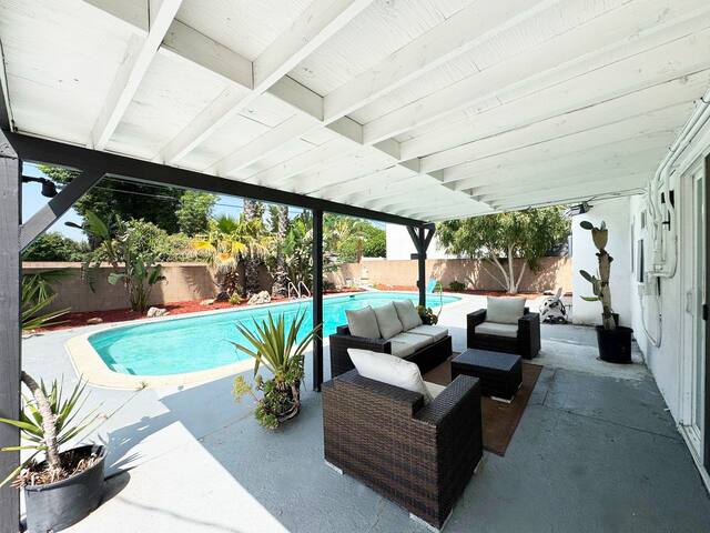 Brand New Modern 4BR 2BA Luxury Home – FAL – Prime gallery image 2