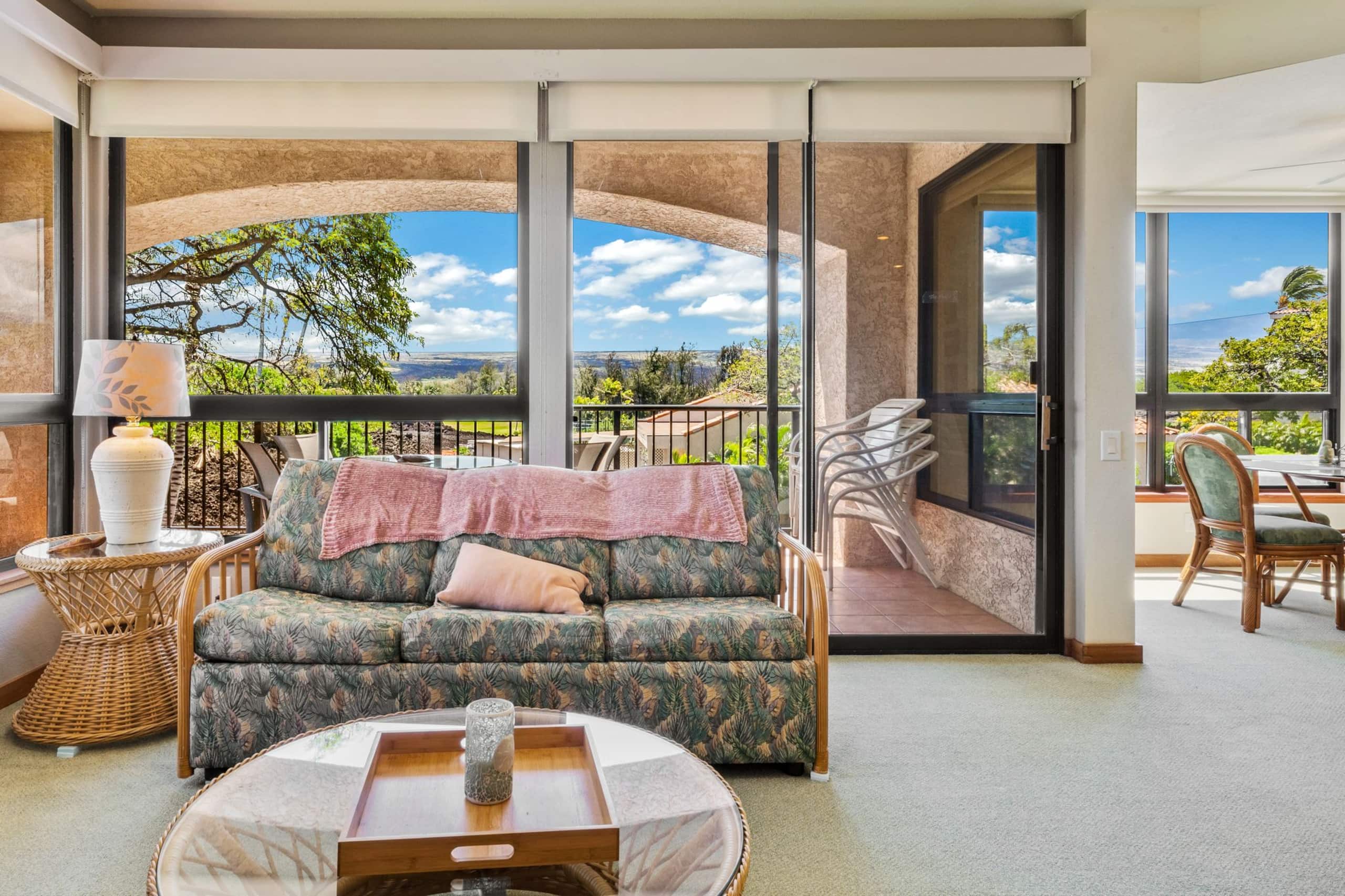 Kohala Coast condo w/ golf views and lanai - Photo 3