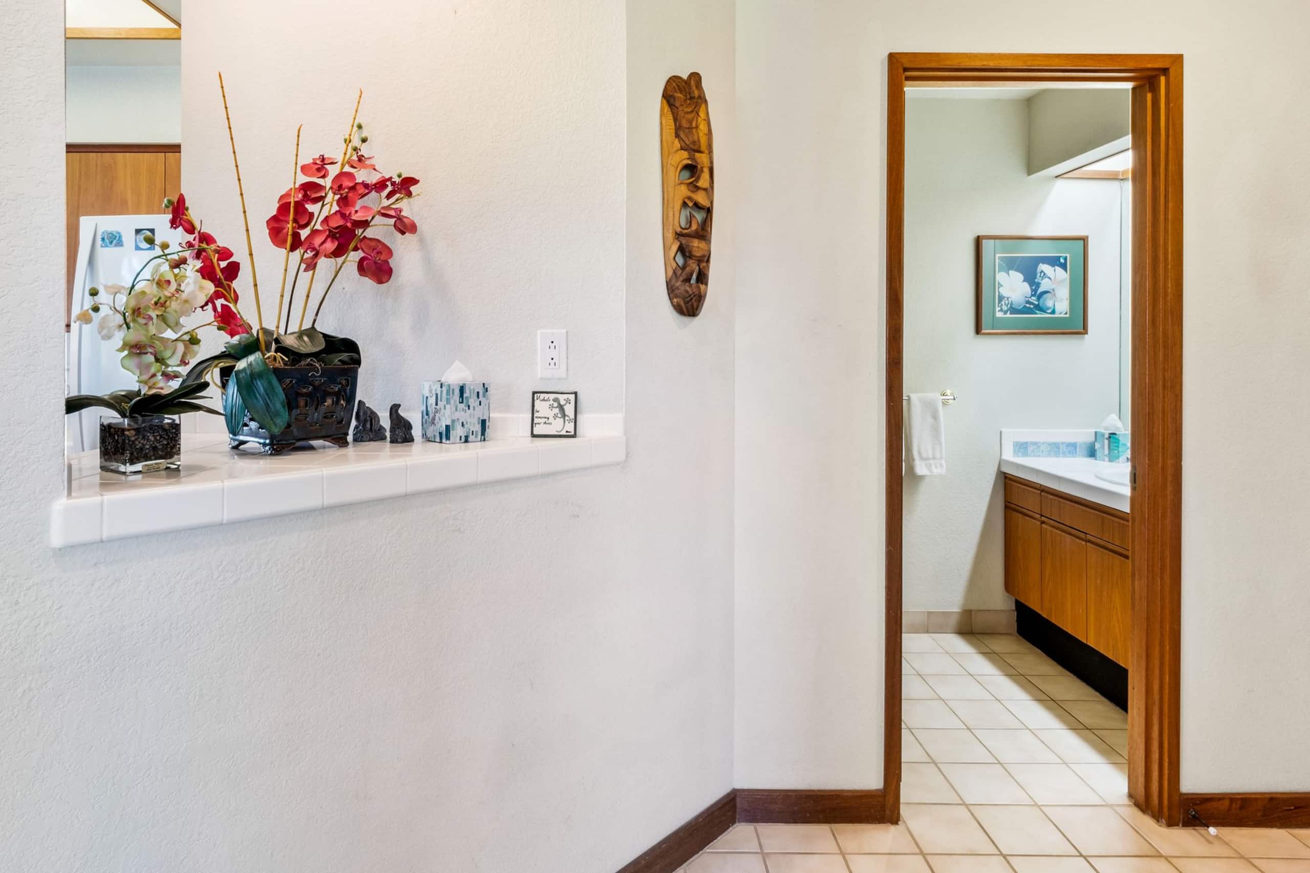 Kohala Coast condo w/ golf views and lanai - Photo 13