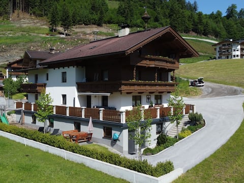 Neuner by Interhome