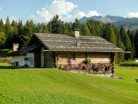 Chalet "Baita Tabià" Dolomites by Interhome