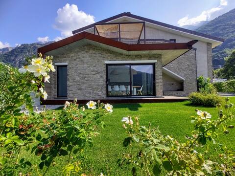 Lake Breeze by Interhome