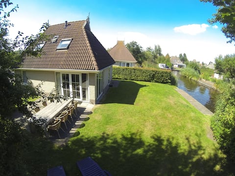 Bungalowpark It Wiid by Interhome