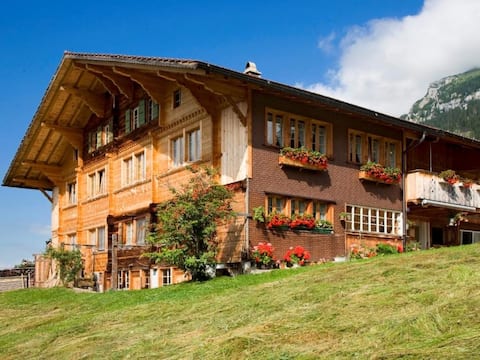 Bauernhaus Uf dr Flue by Interhome