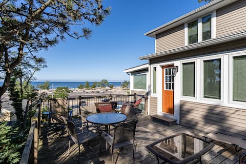 Spacious Home w/ Stunning Views of Lake Michigan