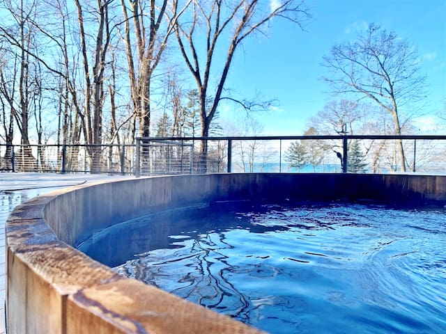 Mill Pond Realty managed Airbnb listing 1