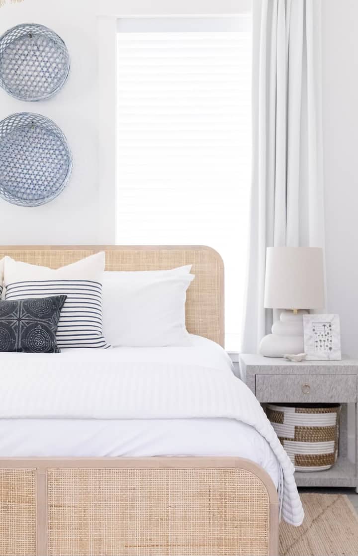 Dormitorio tamaño king derecho, primer piso. 