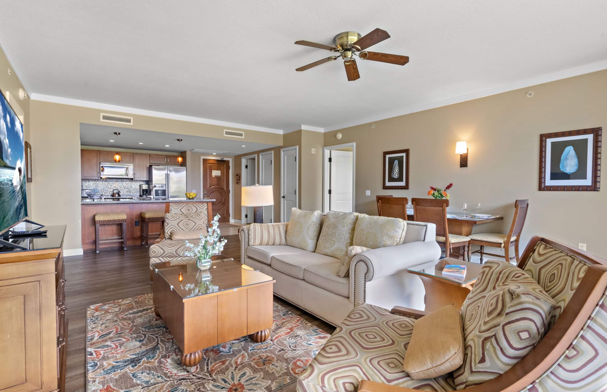 Condo in Lahaina · ★4.85 · 2 bedrooms · 3 beds · 2 baths - Image 10