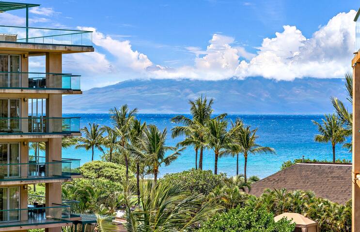 Maui Resort Rentals: Honua Kai Konea 404