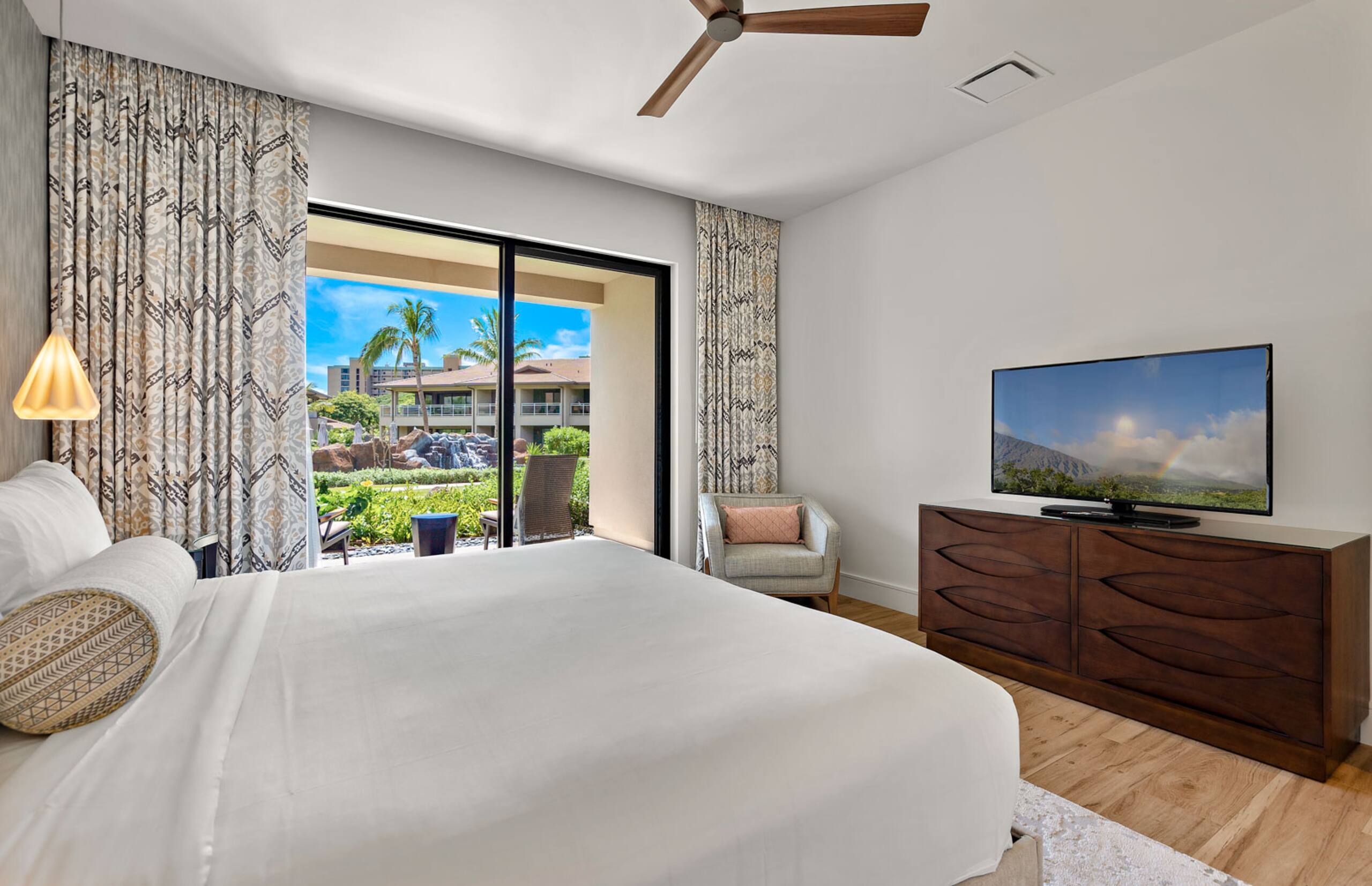 Condo in Lahaina · ★4.43 · 3 bedrooms · 4 beds · 3 baths - Image 21