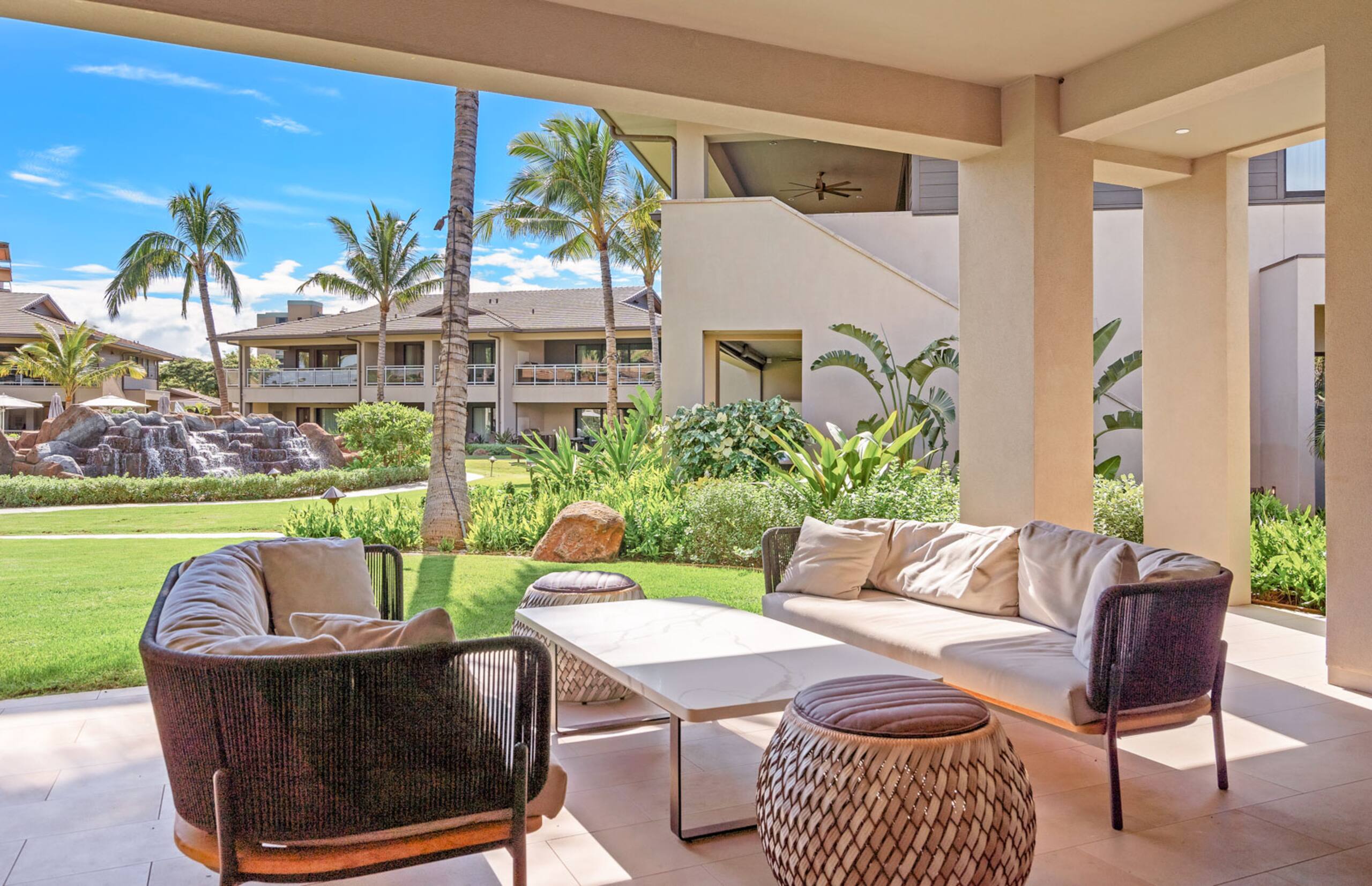 Condo in Lahaina · ★4.43 · 3 bedrooms · 4 beds · 3 baths - Image 9