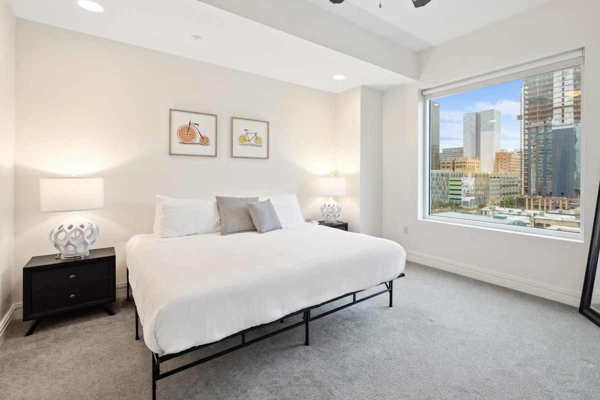 Kasa | Family Friendly 2BD, Pool & Gym | Austin
