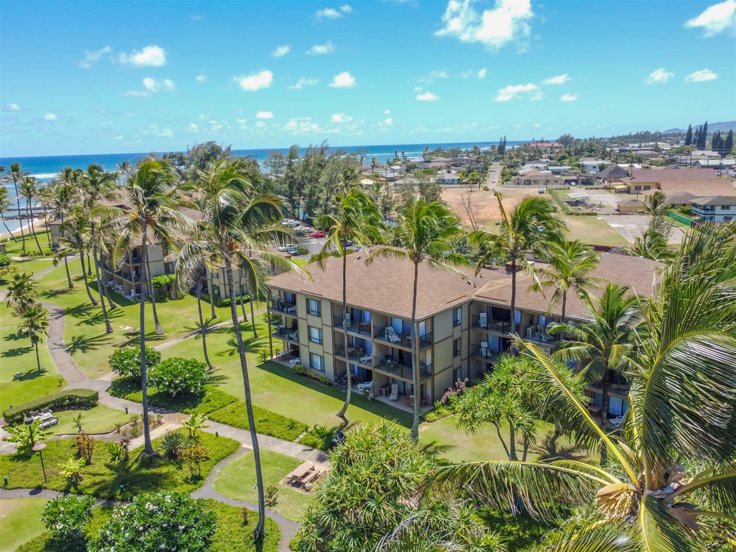 Condo in Kapaa · ★4.69 · 1 bedroom · 1 bed · 1 shared bath - Image 27