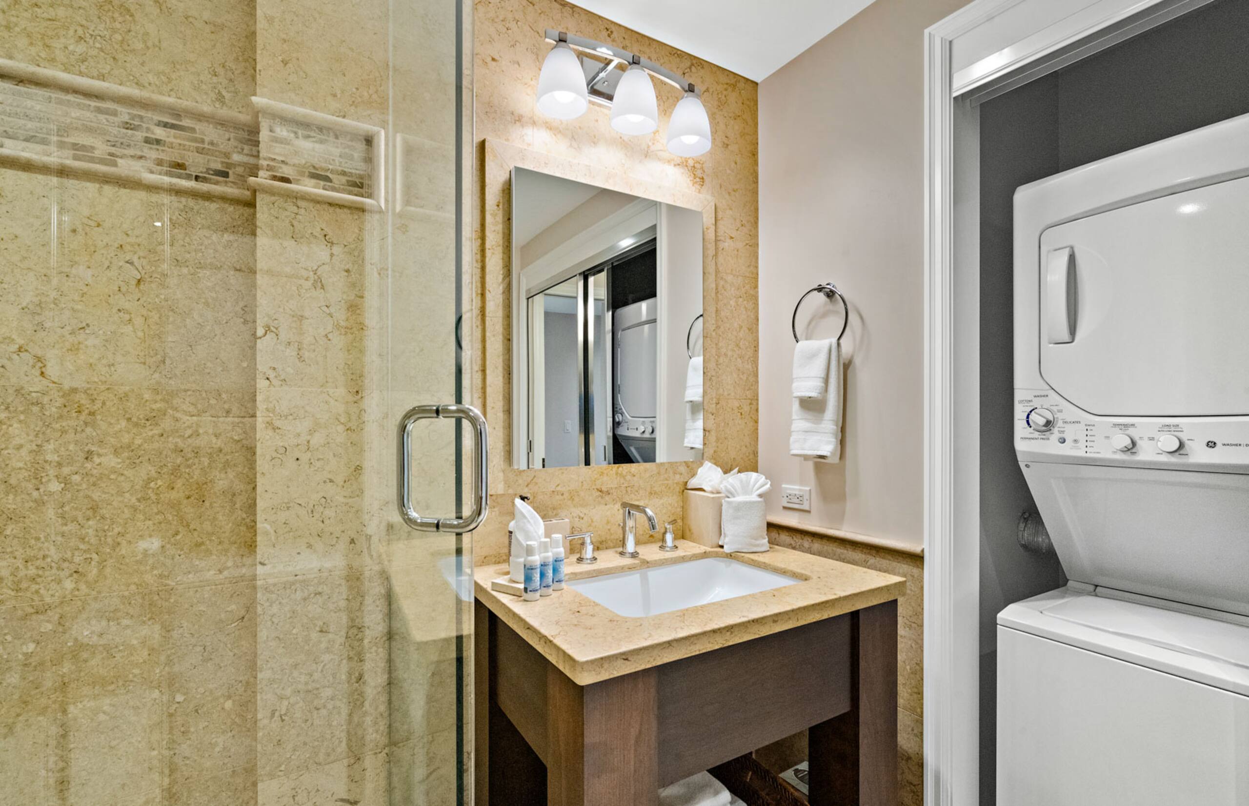 Condo in Lahaina · ★4.88 · 2 bedrooms · 3 beds · 2 baths - Image 26